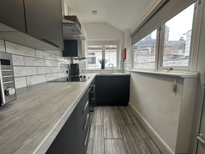 Photo 17- click for photo gallery